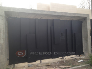 puerta peatonal